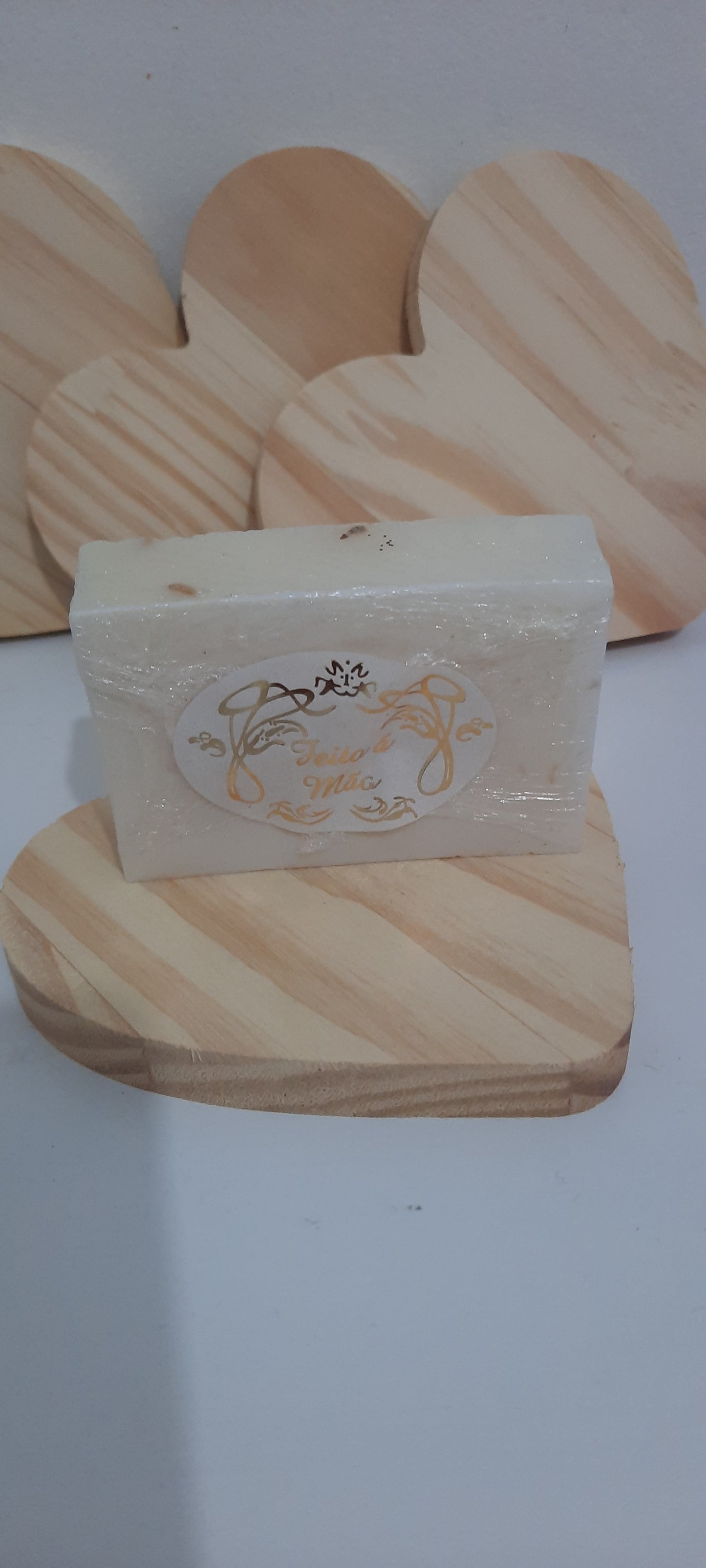 Sabonete Clareador Natural com Dolomita e Rosa Mosqueta 